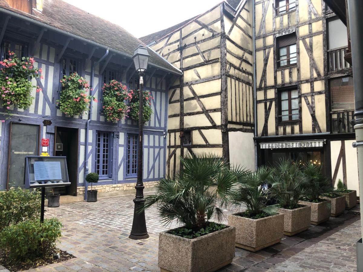 Le Charmant Paillot Hyper Centre Classe 트루아 외부 사진